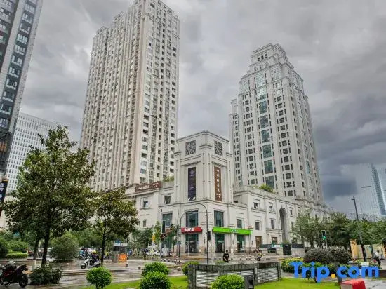 Senberstan Sixiangjia Holiday Apartment (Chengdu Financial City)