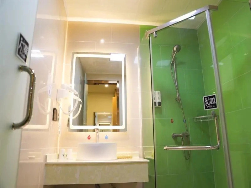GreenTree Inn YangZhou Dongguan Street Geyuan Garden Express Hotel