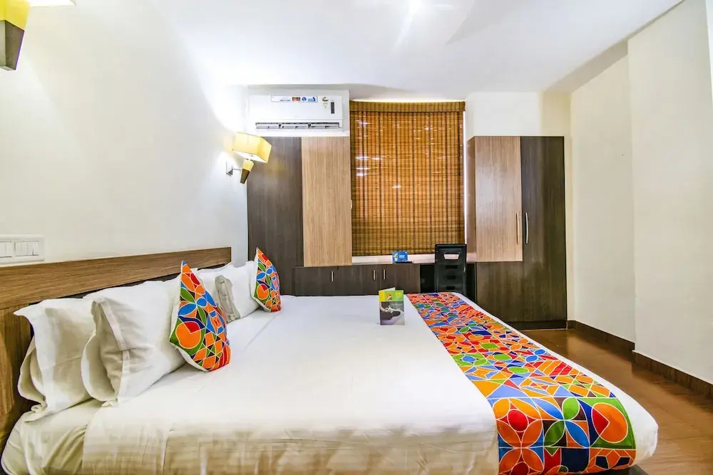 FabHotel Empire Grand Suites Ernakulam