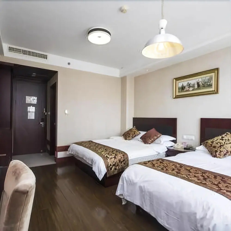 Athena Inn