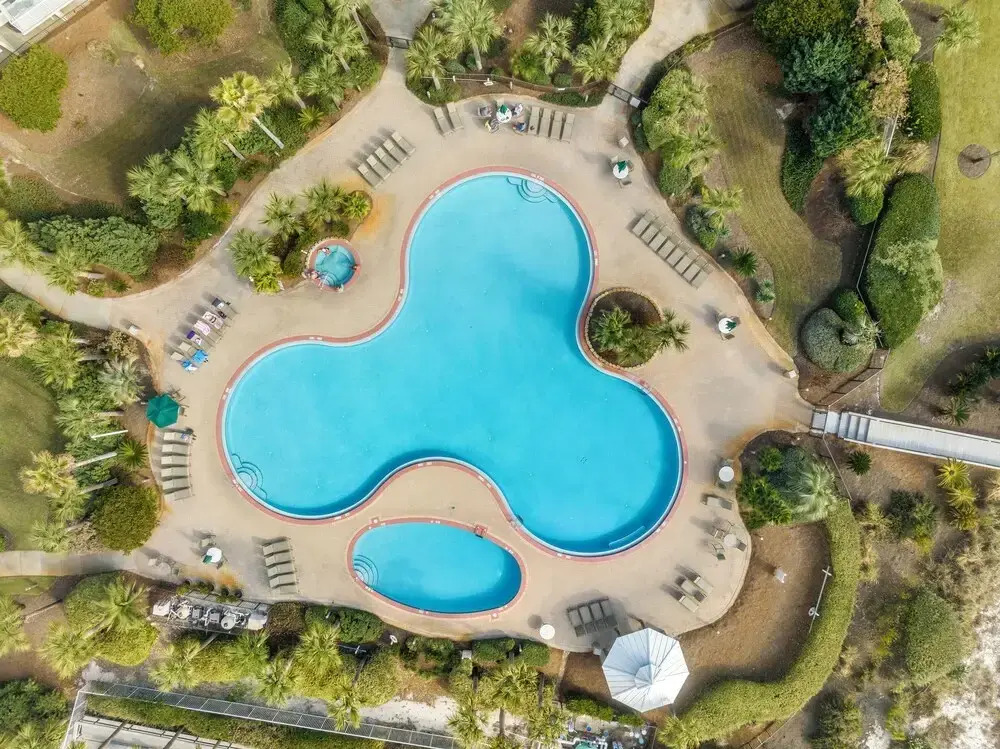 Fun In The Sun! Crescent at Miramar - Gulf Front+Beach Chairs