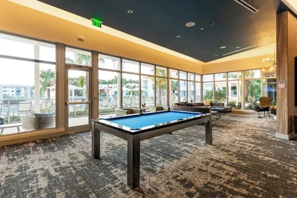 Daytona 3BR Getaway Pool, Gym, Pet Friendly