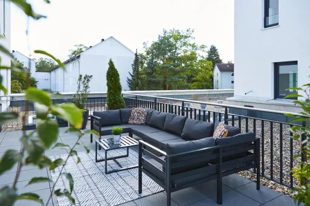 SERVENTO Boardinghouse