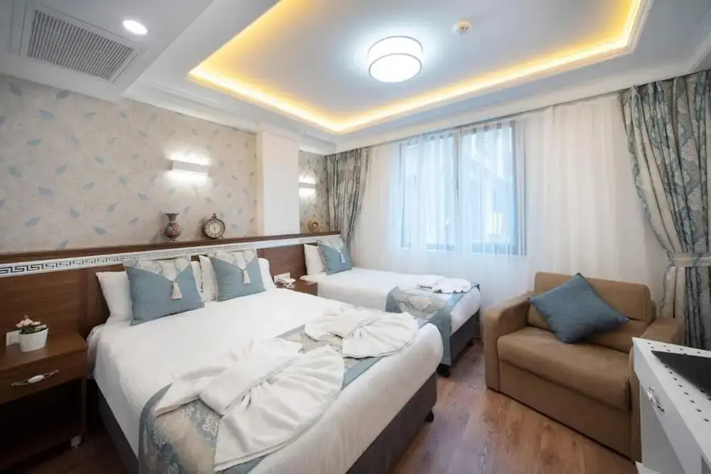 Lika Hotel - Beautiful Standard Double or Twin Room in Center Istanbul