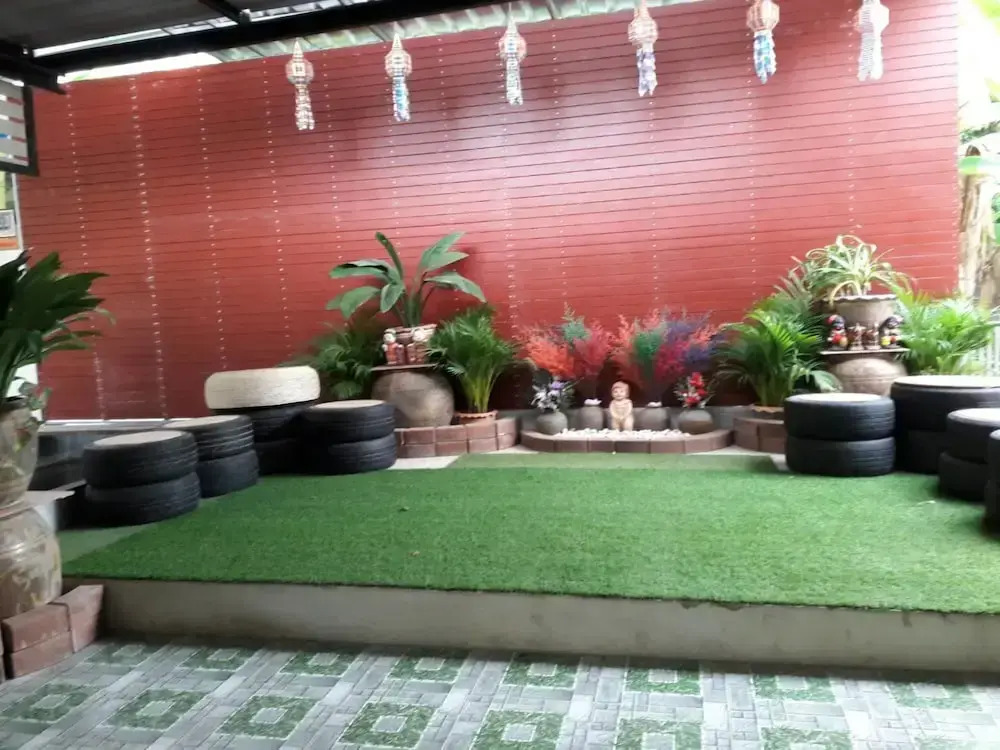 Baan Raiplaysoi Homestay
