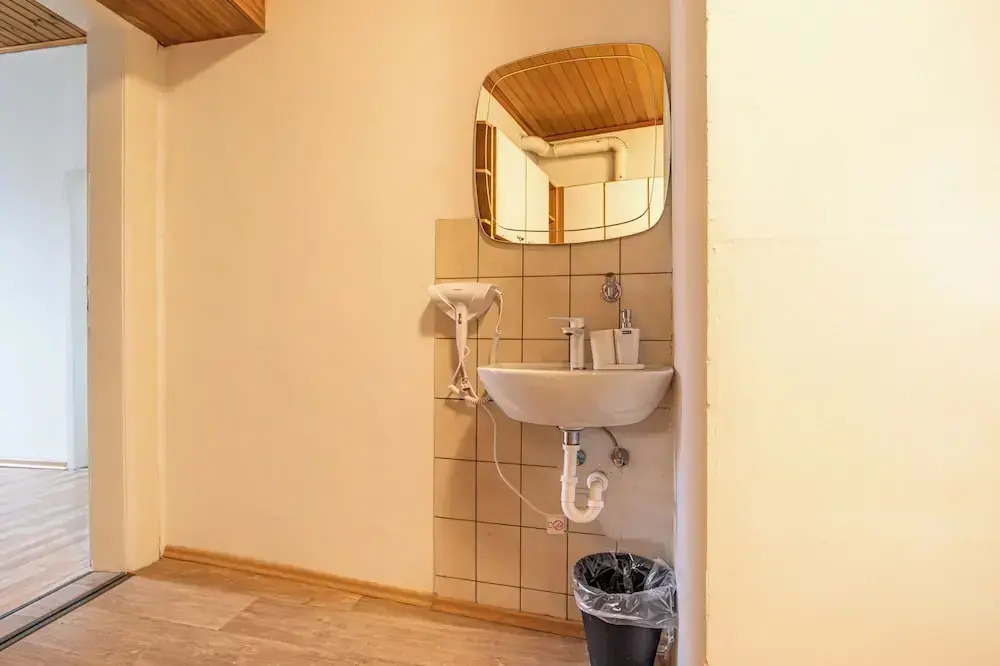Amazing 1BR-1LR Apt. 7-Min to Stadthalle