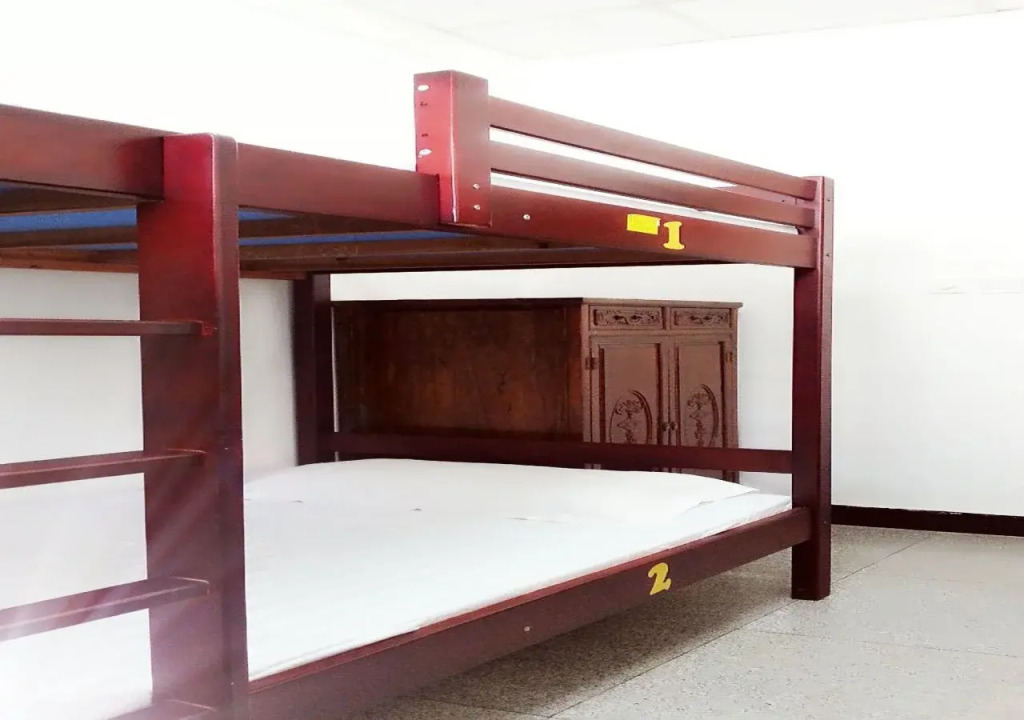 Renjoy Hotel Beijing Yonghe Temple Guijie Siheyuan