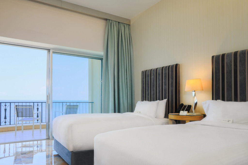 Riviera Hotel and Beach Lounge, Beirut