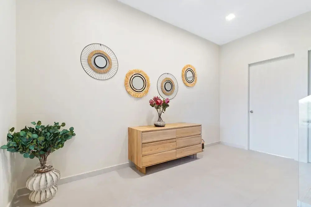 NEW Lux 4BR Villa w Private Pool Walk to Beach