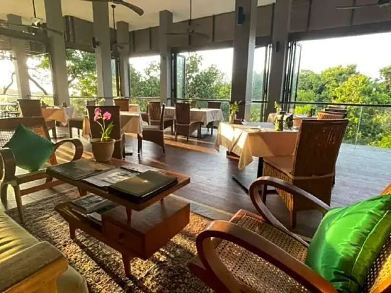 Ambong Pool Villas - Private Pool