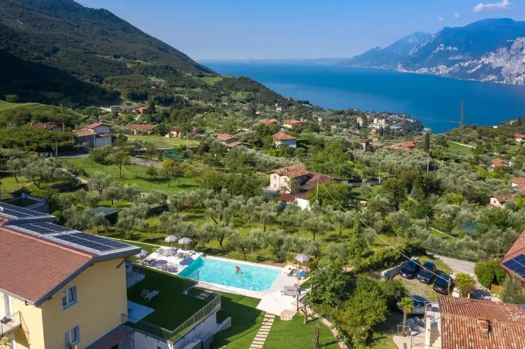 Pinini Country Apartments
