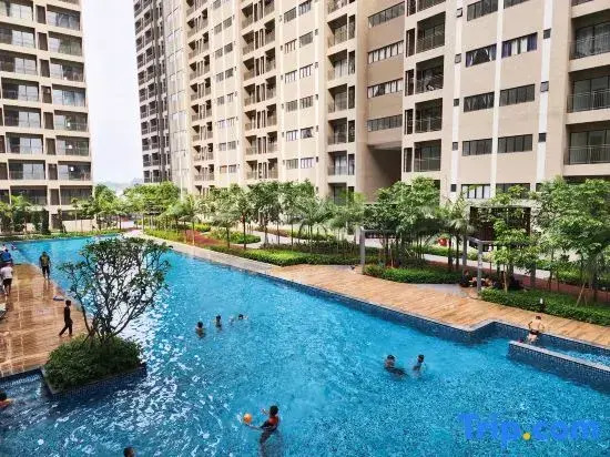 Nilai Vision City 4+1 PAX Akasia Suite