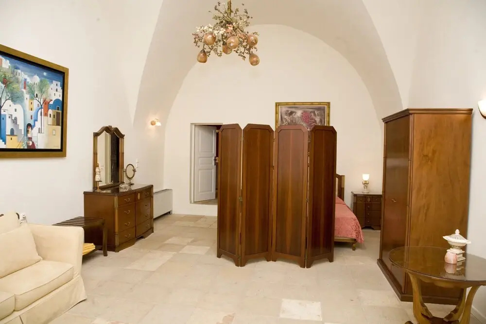 Asha Luxury Suites