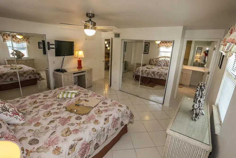 4805 Estero Blvd.