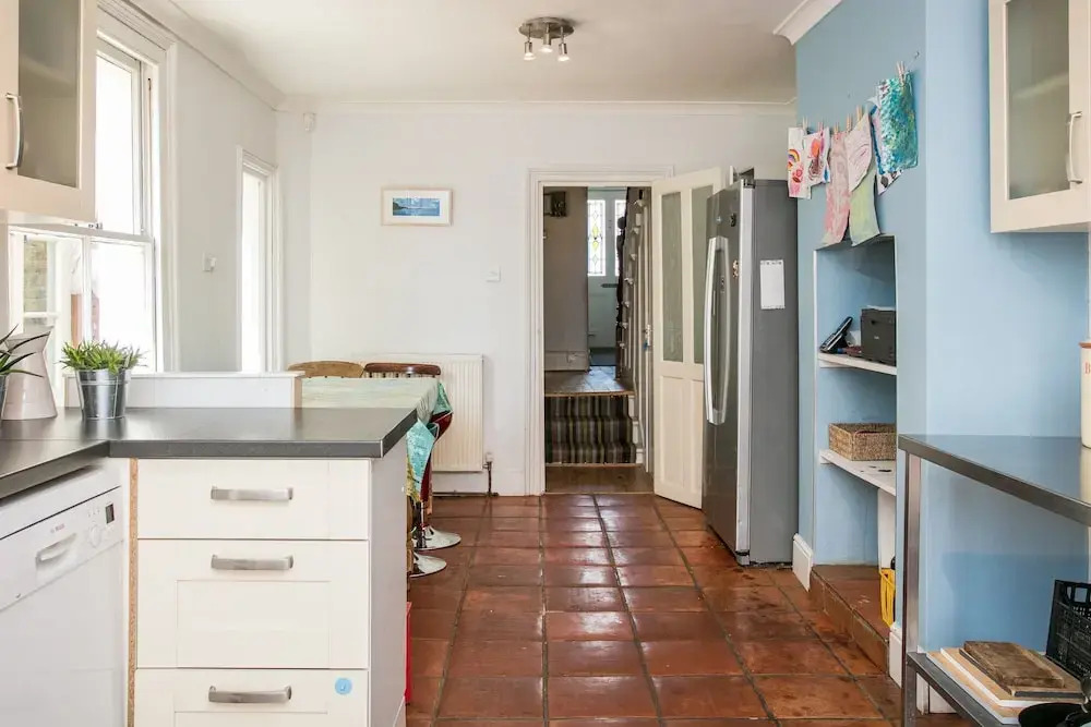 Spacious 3 Bedroom House In Dulwich