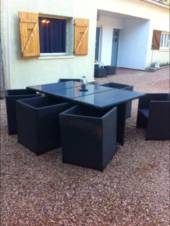 House With 4 Bedrooms in Lecci, With Wonderful Mountain View, Enclosed Garden and Wifi - 2 km From the Beach