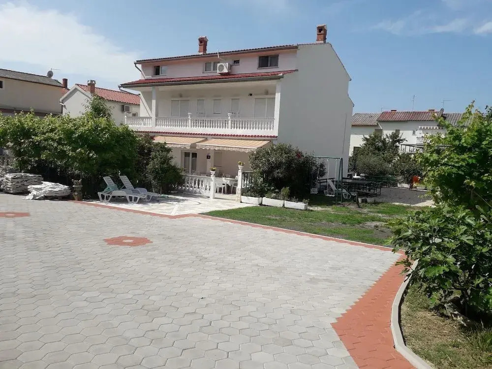 Holiday House Perkic Mm