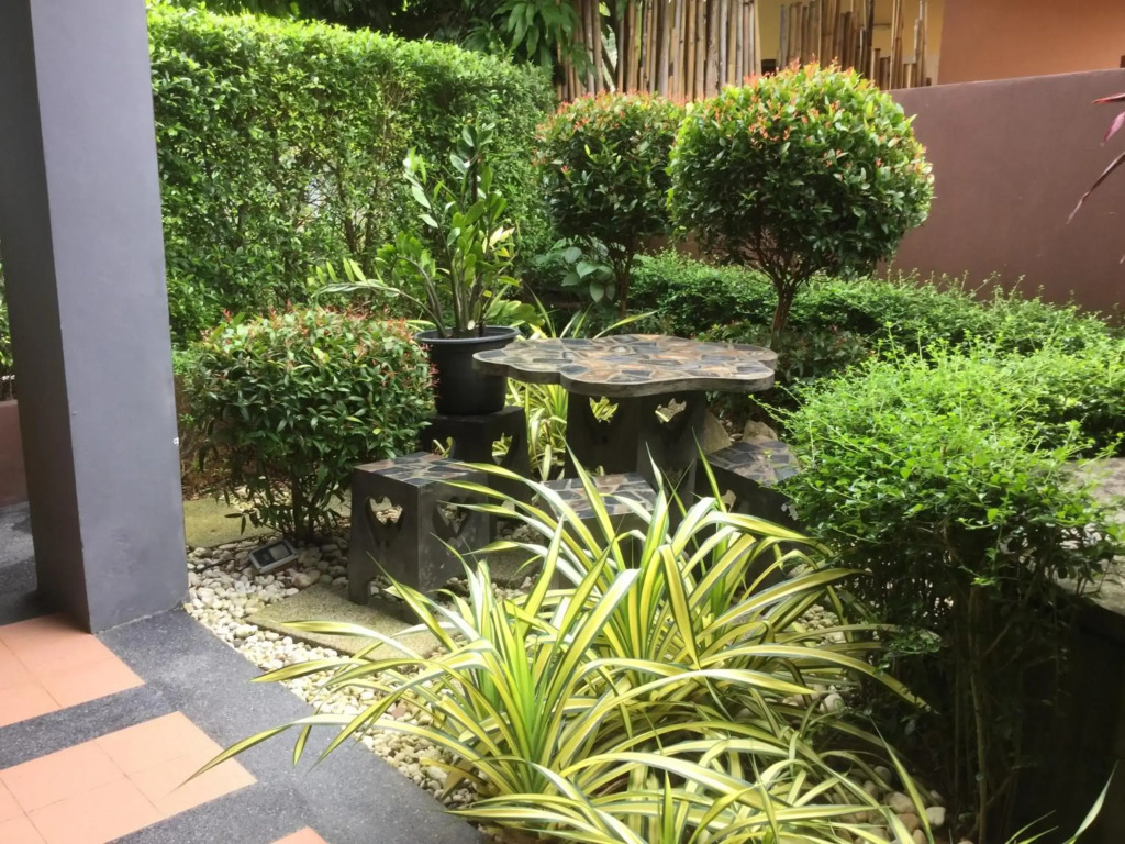 Westkey Kamala Hotel