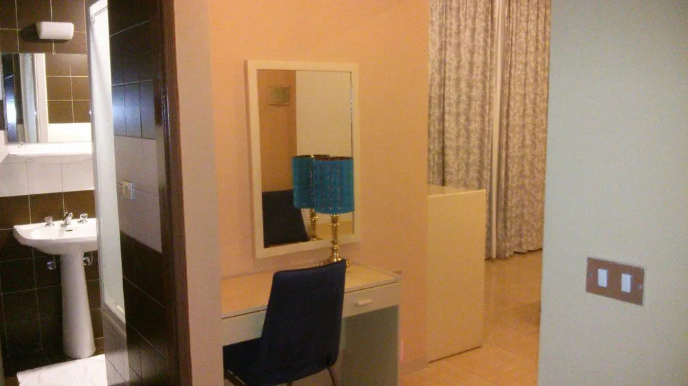 Vanda Hotel