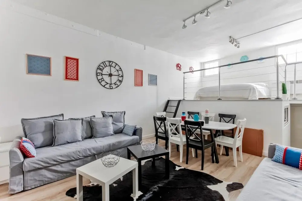 33 - Flat Av des Champs-Élysées