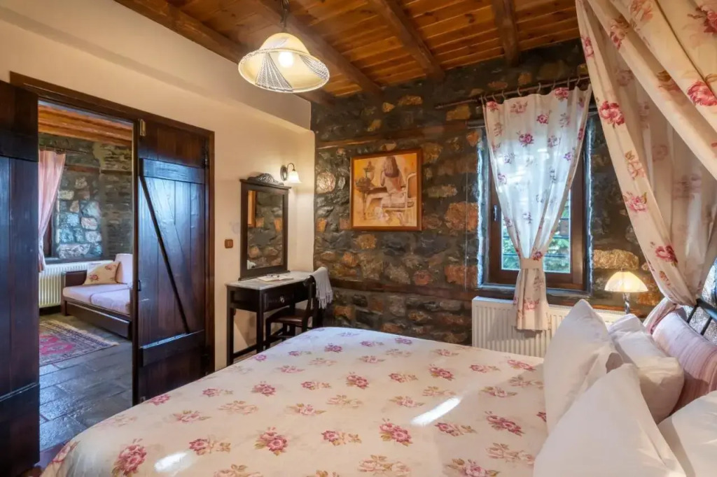 ROUGA Mountain Boutique Suites & Spa