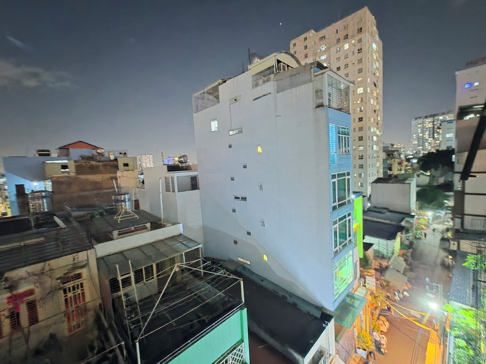 1001 Stars Hotel
