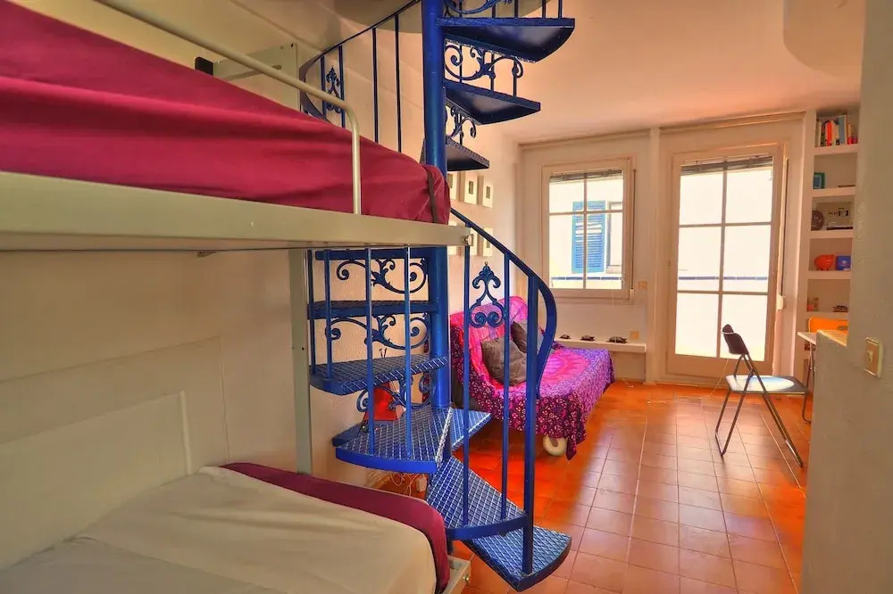 Llagut Apartment
