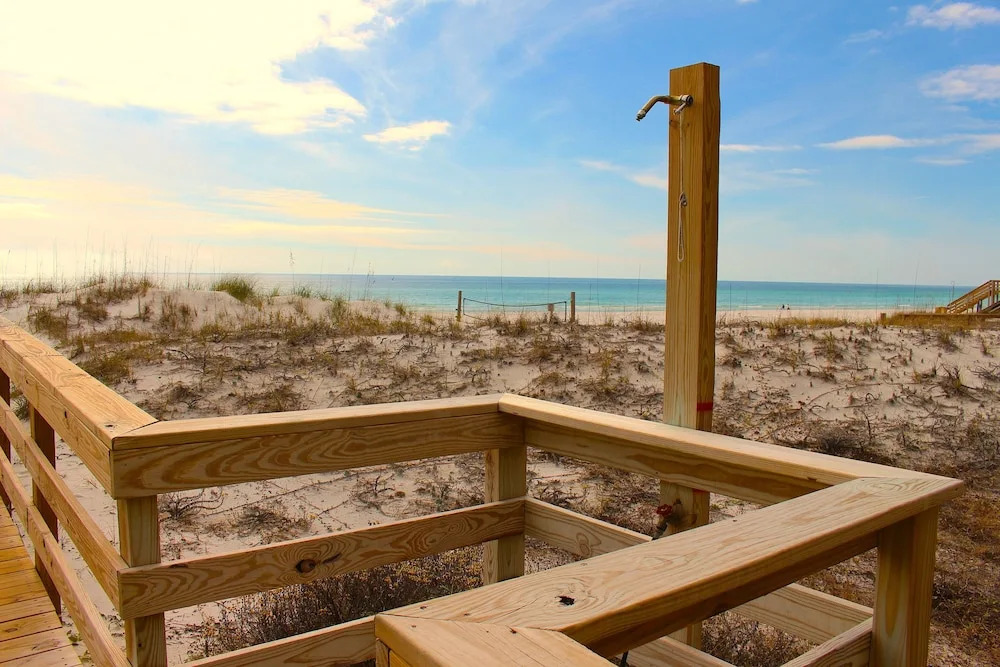 473 Mainsail 2 Bedroom Condo by RedAwning