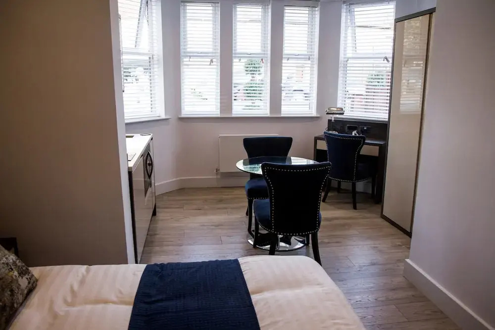 Urban By Signature Suites