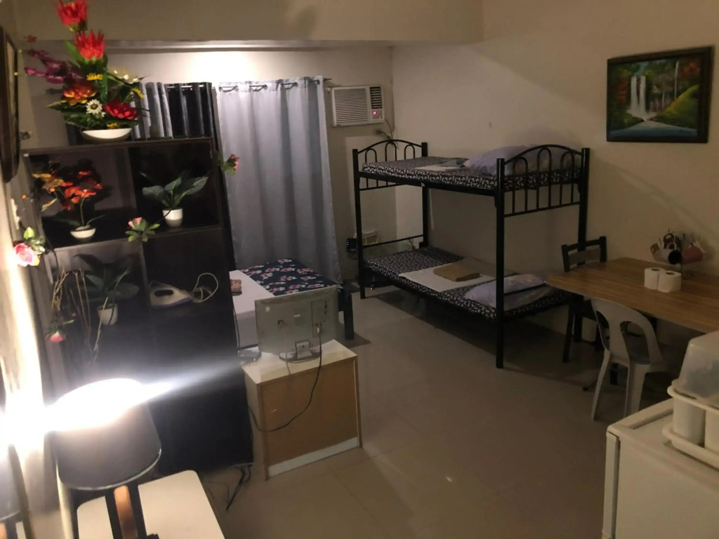 Your City•Home Apartment