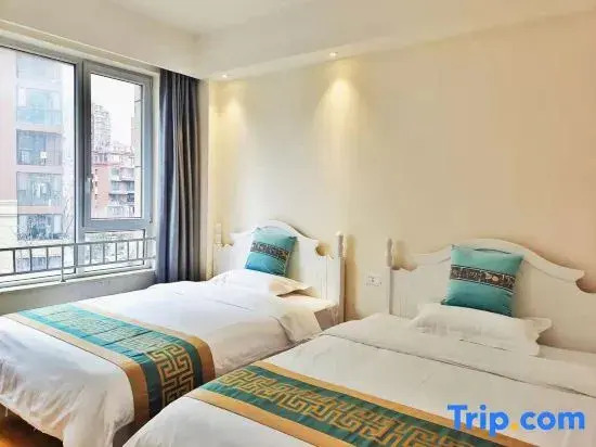 Shuimo Yijia Apartment (Qingte Town 204 National Road Branch)