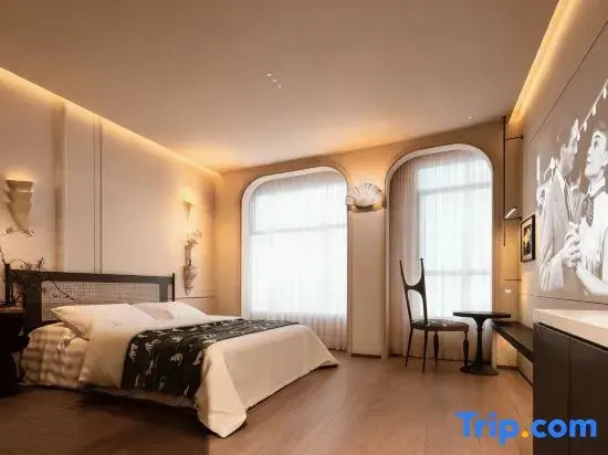 Tongqi Lanting Hotel (Fucheng District Yuewang Tower)