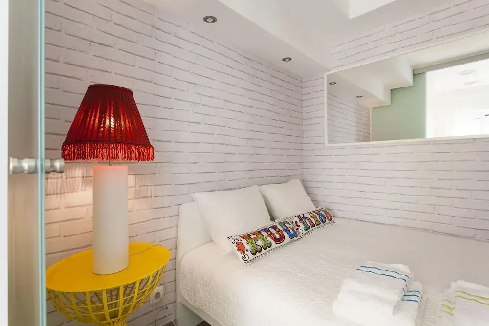 ALTIDO Trendy chic studio in Alfama, 4mins to Santo Estêvão Belvedere viewpoint