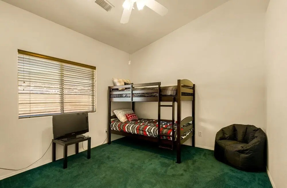 Cheery Canyon Cottage