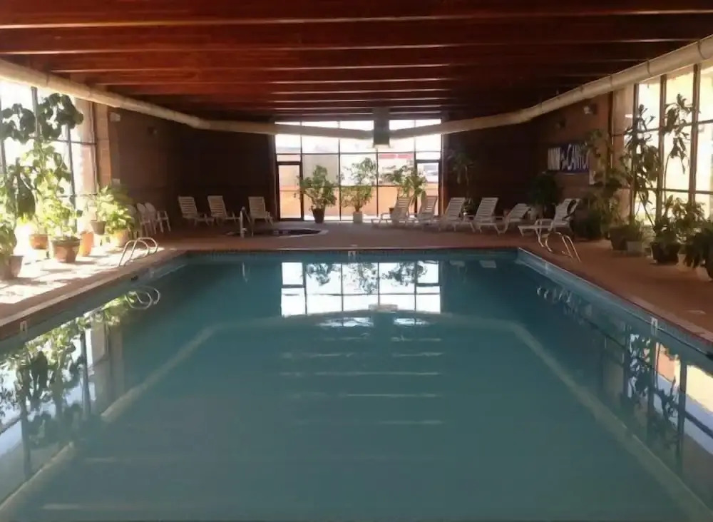 Inn at the Canyons