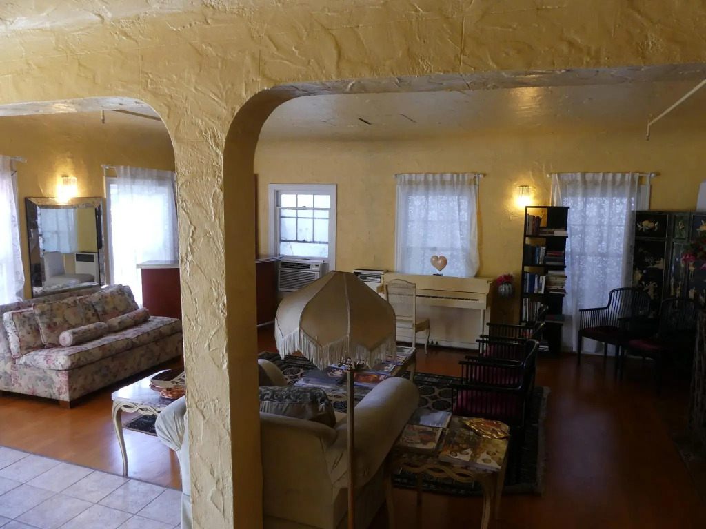 Hotel del Flores