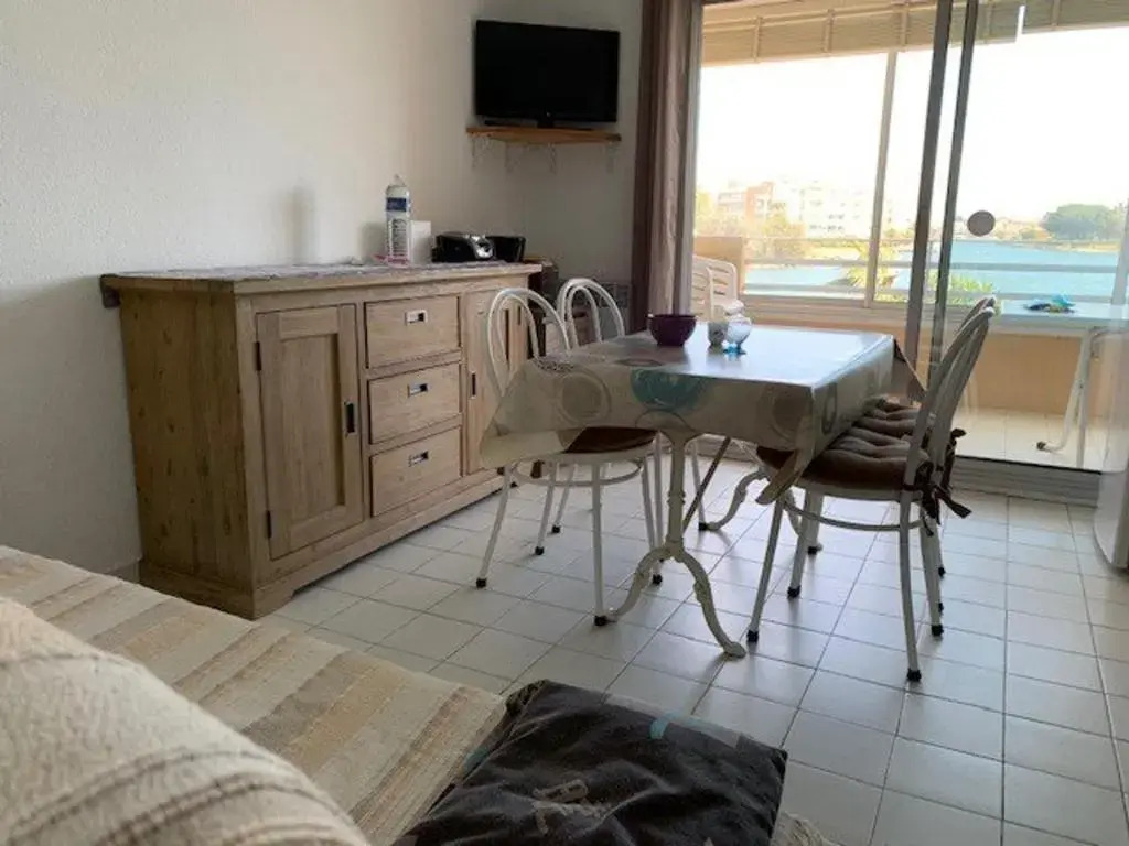 Appartement Cap d'Agde, 3 pièces, 6 personnes - FR-1-607-37
