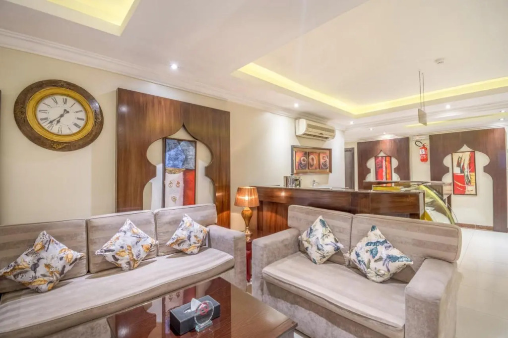 Dar NEYAARA SERVICED APARTMENTS - Economic