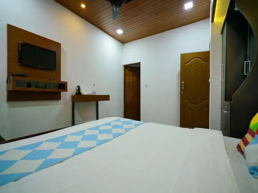 Cocoa Tree Residency by OYO Rooms