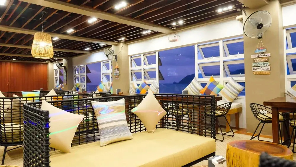 Punta Baler Hotel
