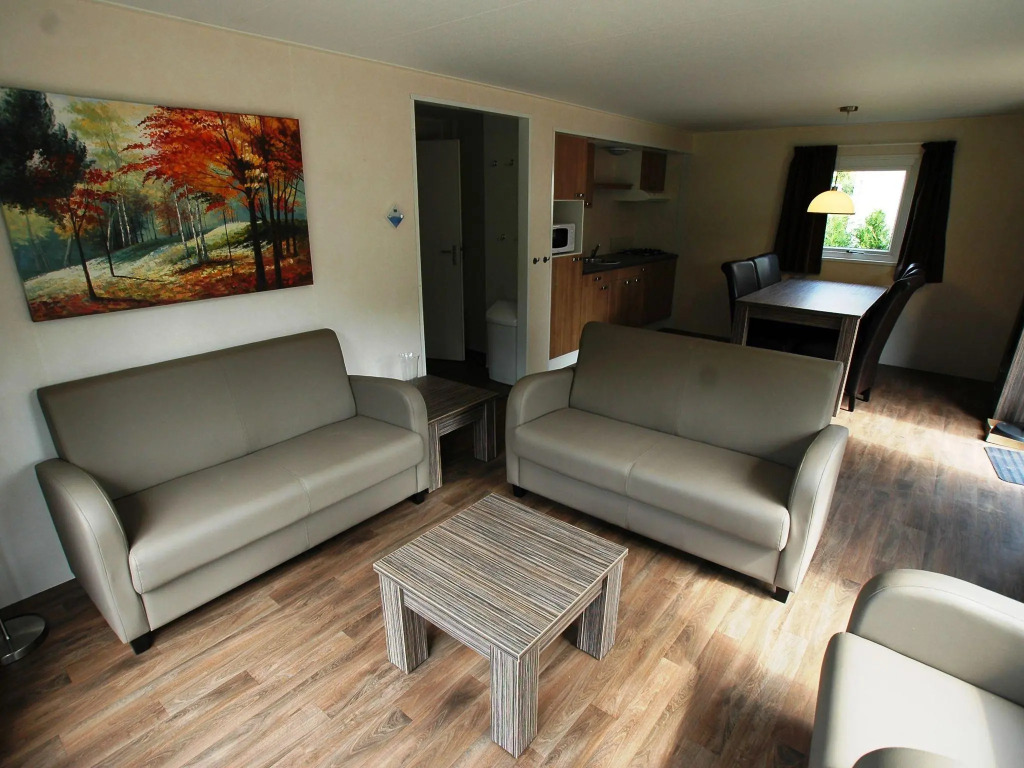 Conveniently furnished chalet with a terrace near the Veluwe