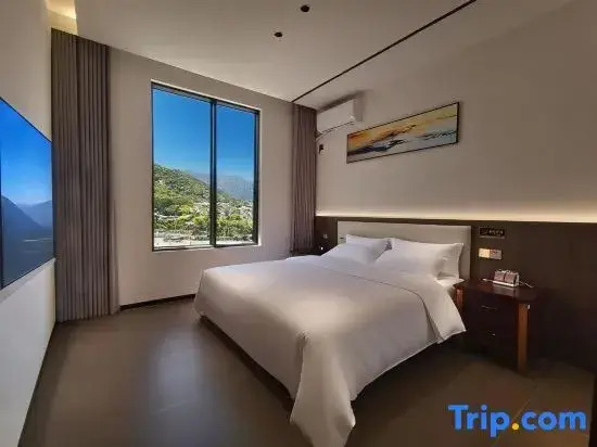 Huijing Homestay (Sanya Tropical Ocean University)