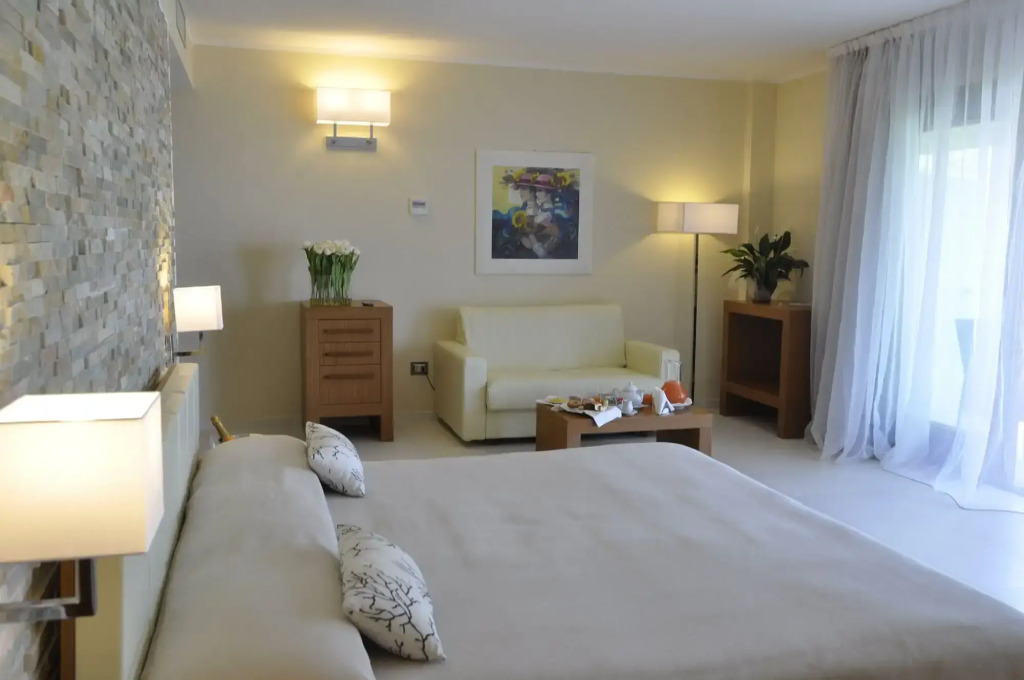 Pugnochiuso Resort Hotel del Faro