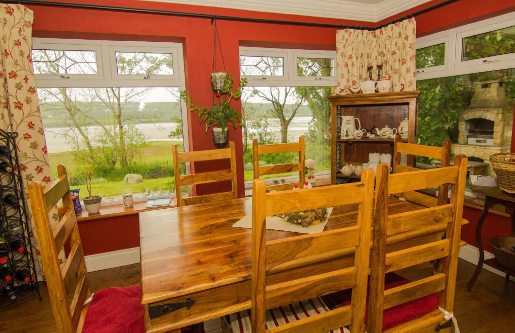 Eagles Nest Bed & Breakfast