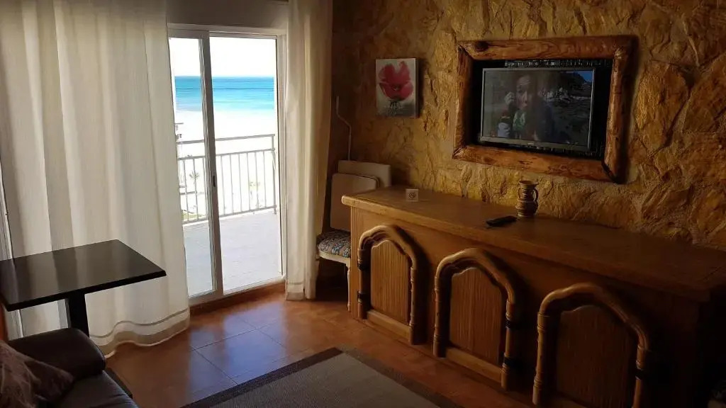 Preciosos Apartamentos Caracola EN LA PRIMERA LINEA DE LA PLAYA DE GANDIA