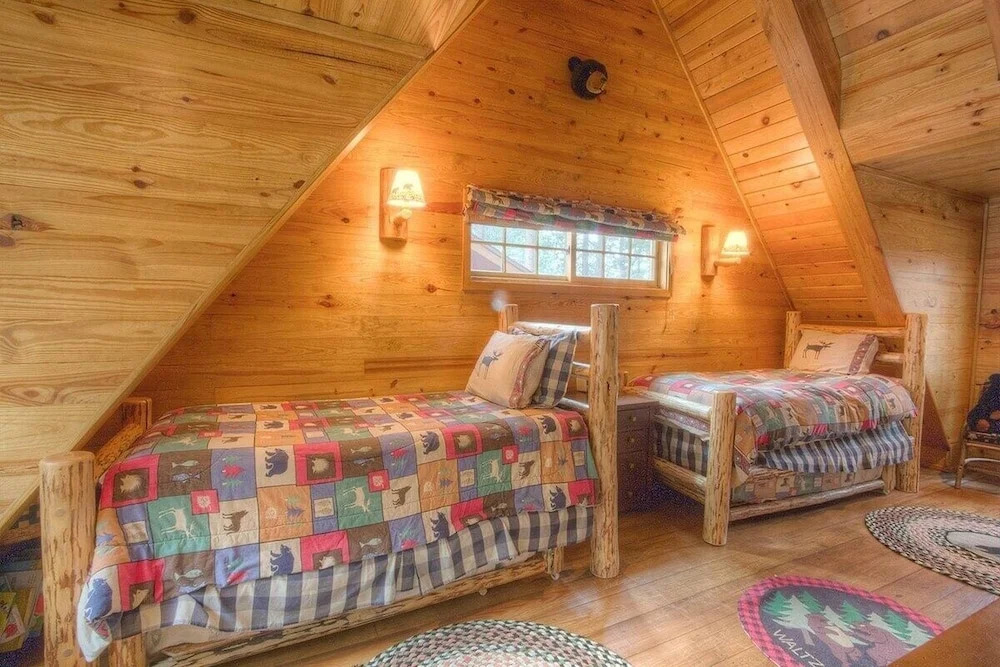 River Rock Retreat 4 Bedroom Home by RedAwning