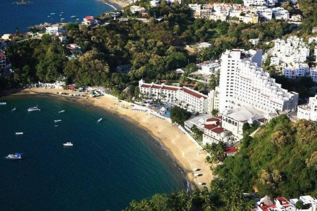 Sierra Mar All Inclusive at Tesoro