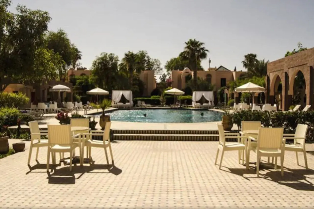 RS Hotel Karam Palace