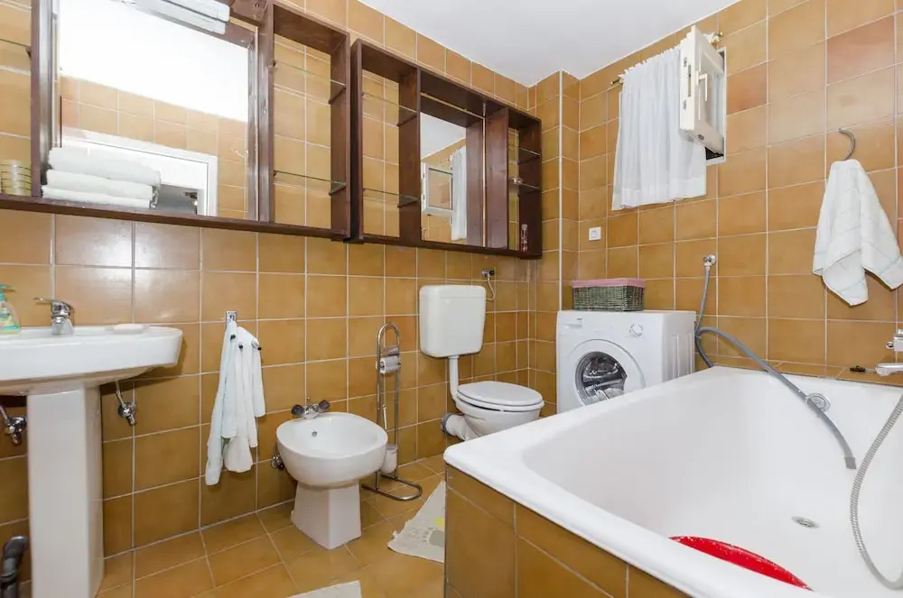 House Radomir