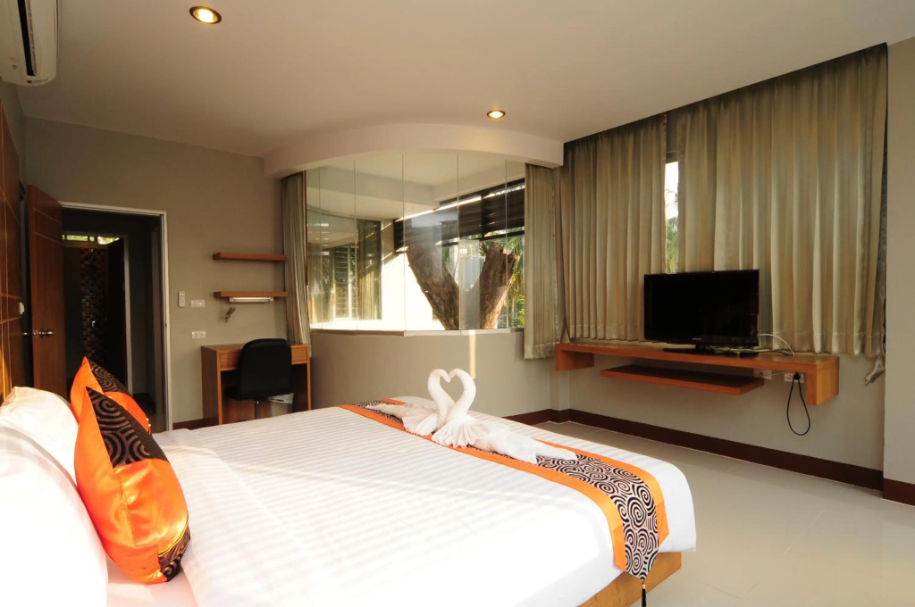 Phu NaNa Boutique Hotel - SHA Plus